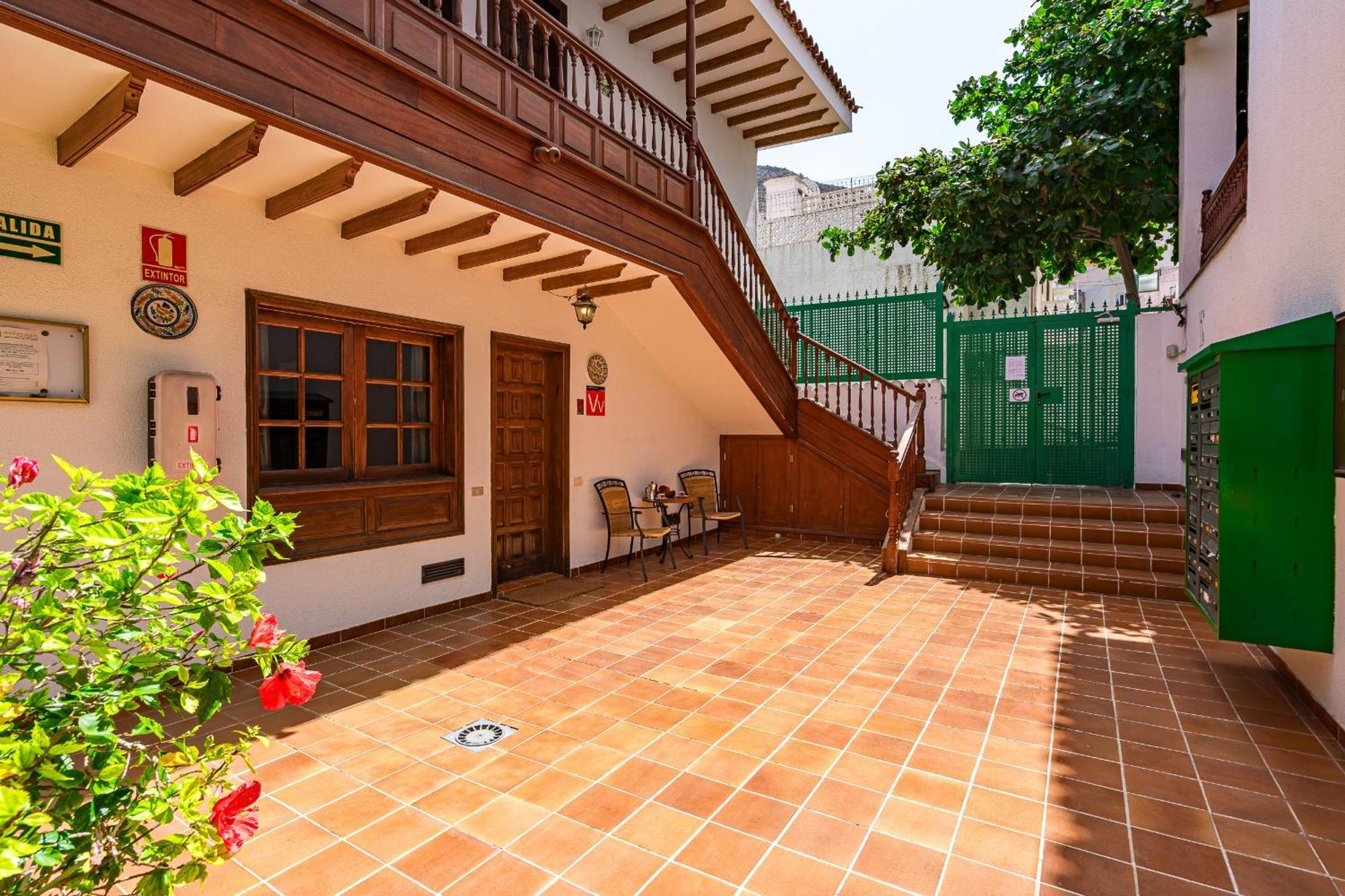 Cozy Two Bedrooms Apartament In The Heart Of Los Gigantes Acantilado de los Gigantes Extérieur photo
